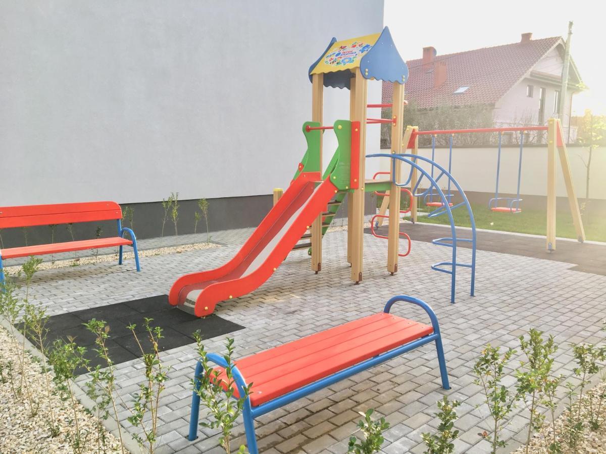 Квартира Подобово Oezjhorod Buitenkant foto